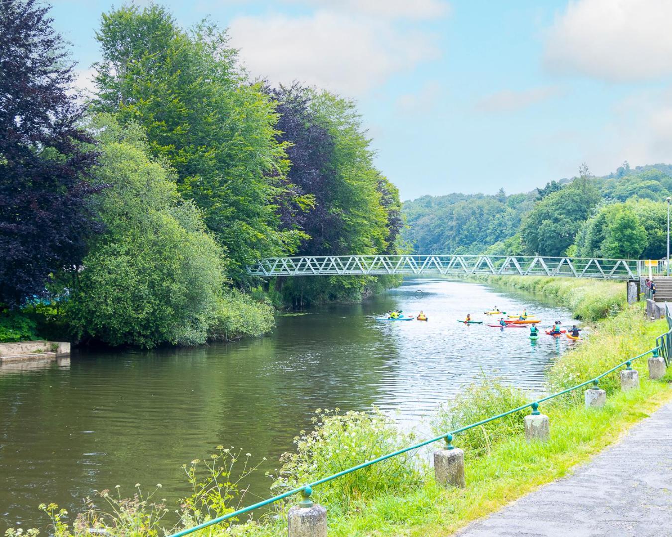 Apartamento Les Berges De L'Oust Malestroit Exterior foto